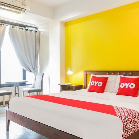 Hotel Oyo 233 Sunshine House Chiang Mai Exterior foto