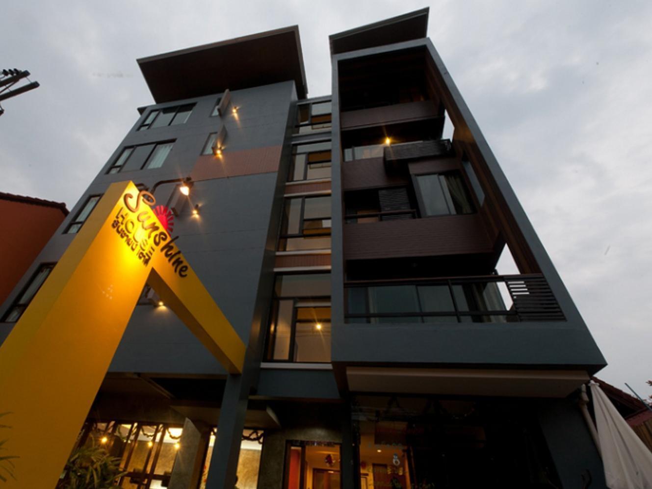Hotel Oyo 233 Sunshine House Chiang Mai Exterior foto