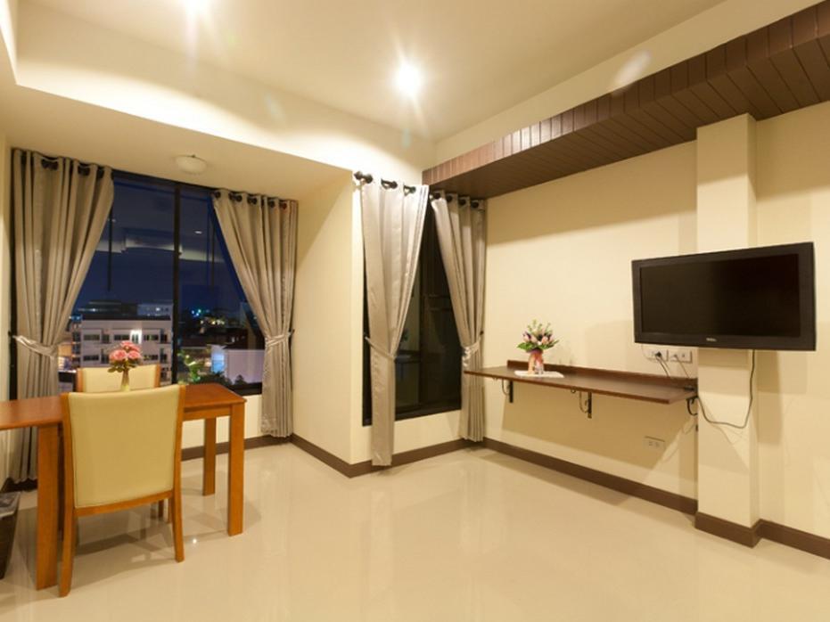 Hotel Oyo 233 Sunshine House Chiang Mai Exterior foto
