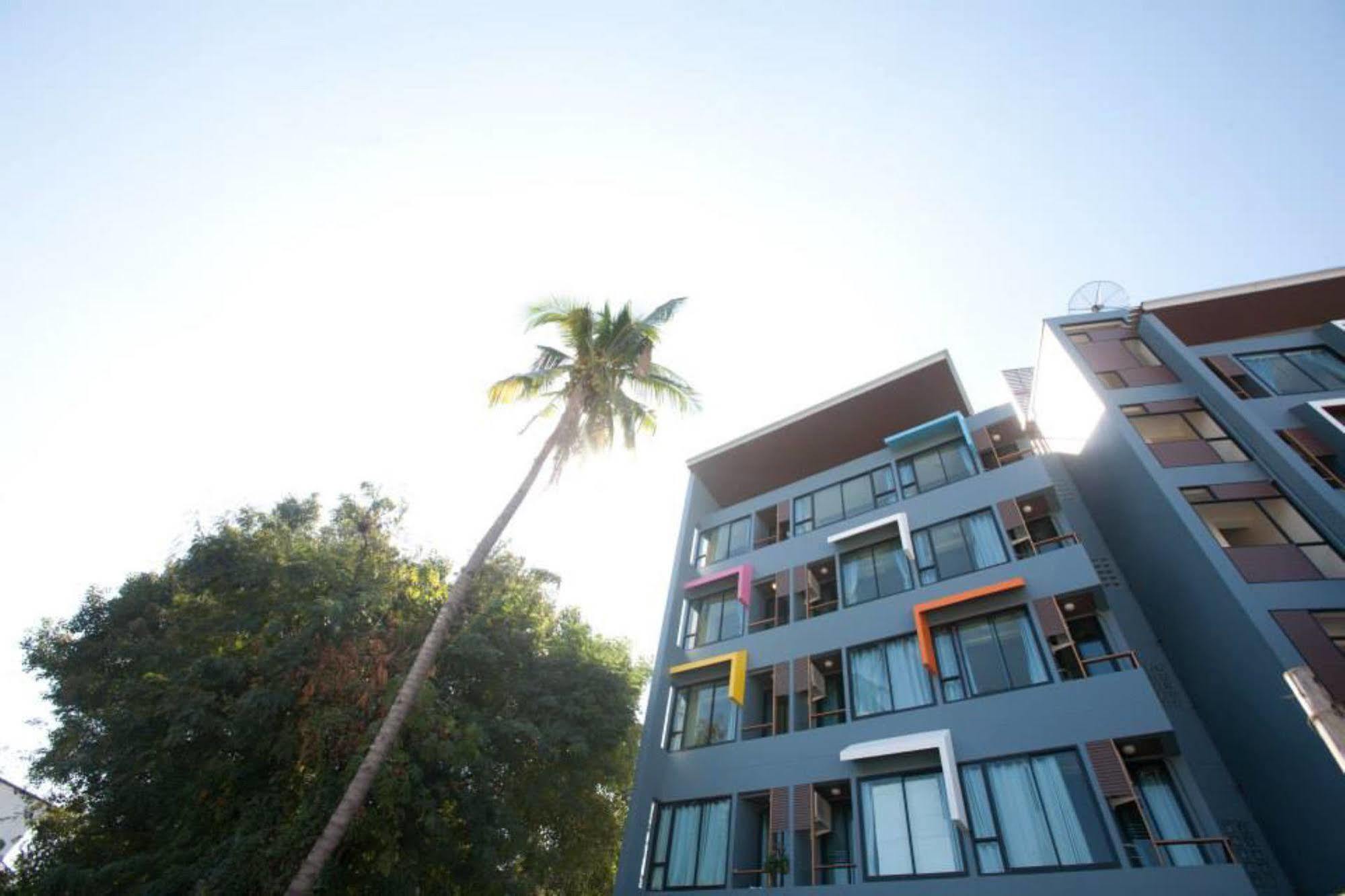 Hotel Oyo 233 Sunshine House Chiang Mai Exterior foto