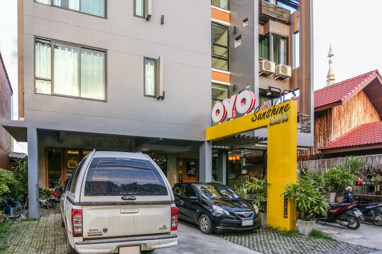 Hotel Oyo 233 Sunshine House Chiang Mai Exterior foto