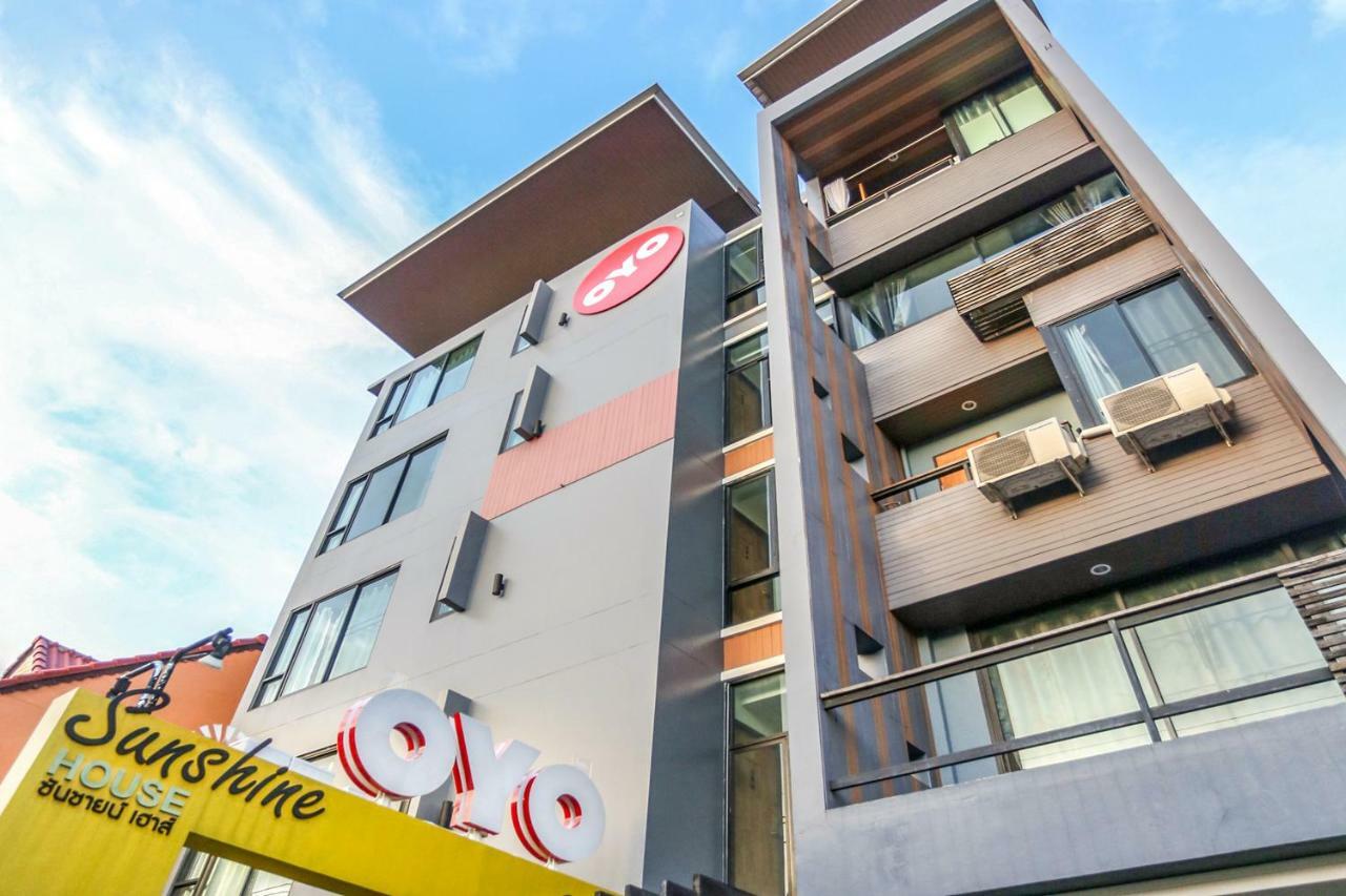 Hotel Oyo 233 Sunshine House Chiang Mai Exterior foto