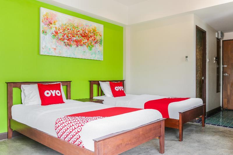 Hotel Oyo 233 Sunshine House Chiang Mai Exterior foto